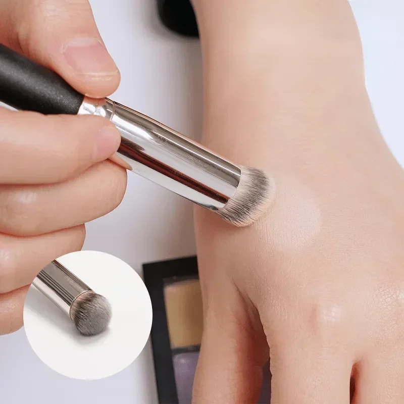 Huda Beauty Makeup Brush Set - Foundation Concealer Brush Premium Contour Blusher