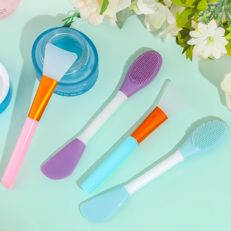 4pcs Silicone Face Brush Set D - Huda Beauty Makeup Brush Set review and price