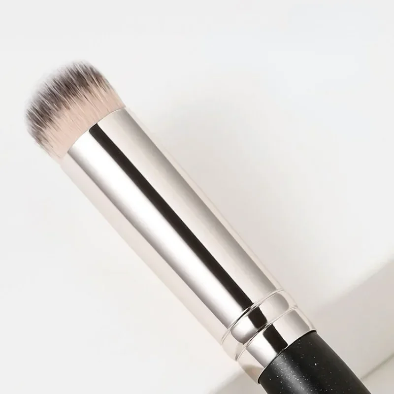 Foundation Concealer Brush Pre - Huda Beauty Makeup Brush Set review and price
