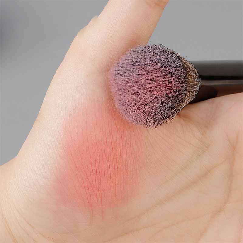 U-Shaped Dual Head Makeup Brus - Huda Beauty Makeup Brush Set review and price