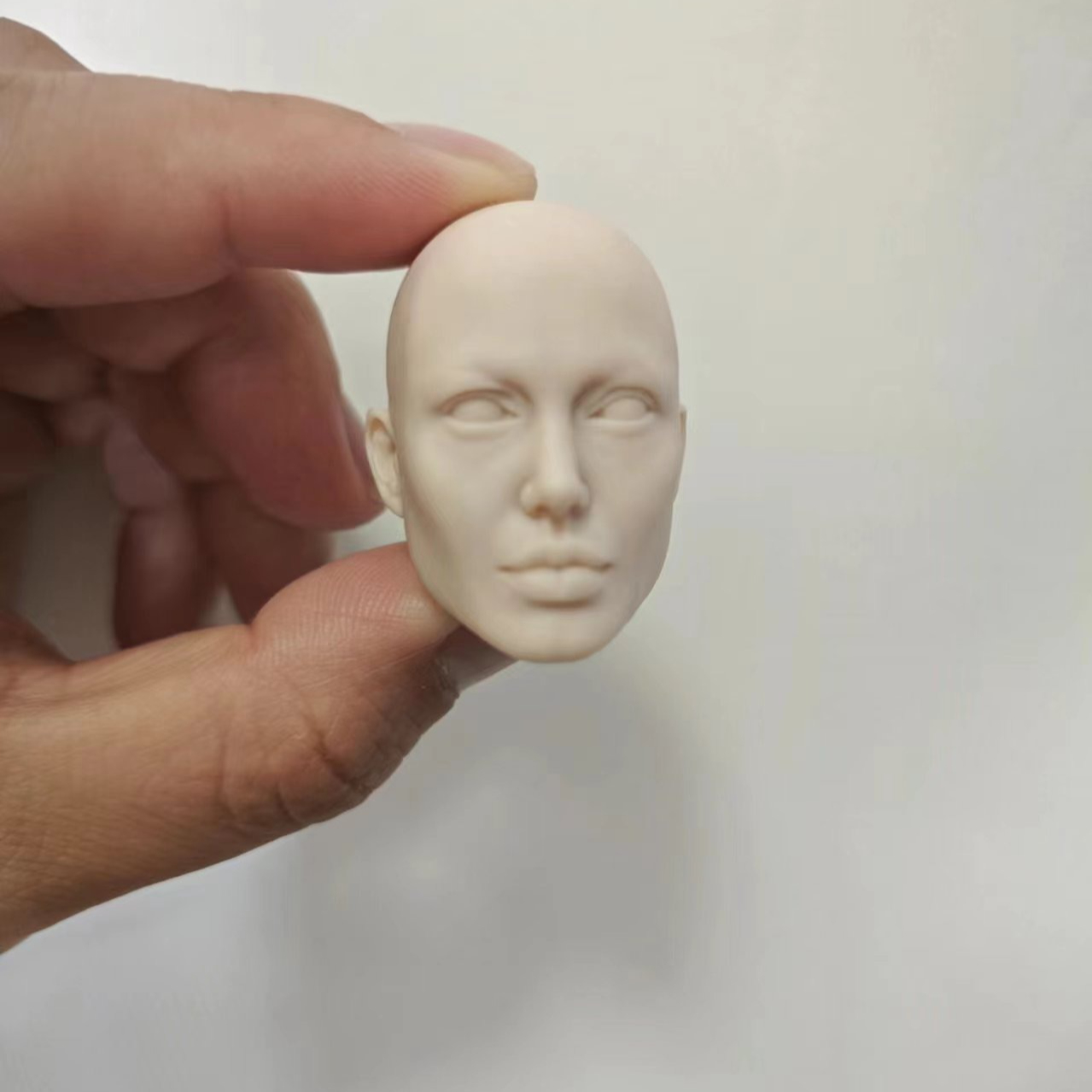 1/6 Scale Unpainted European B - Beauty Real Makeup review and price